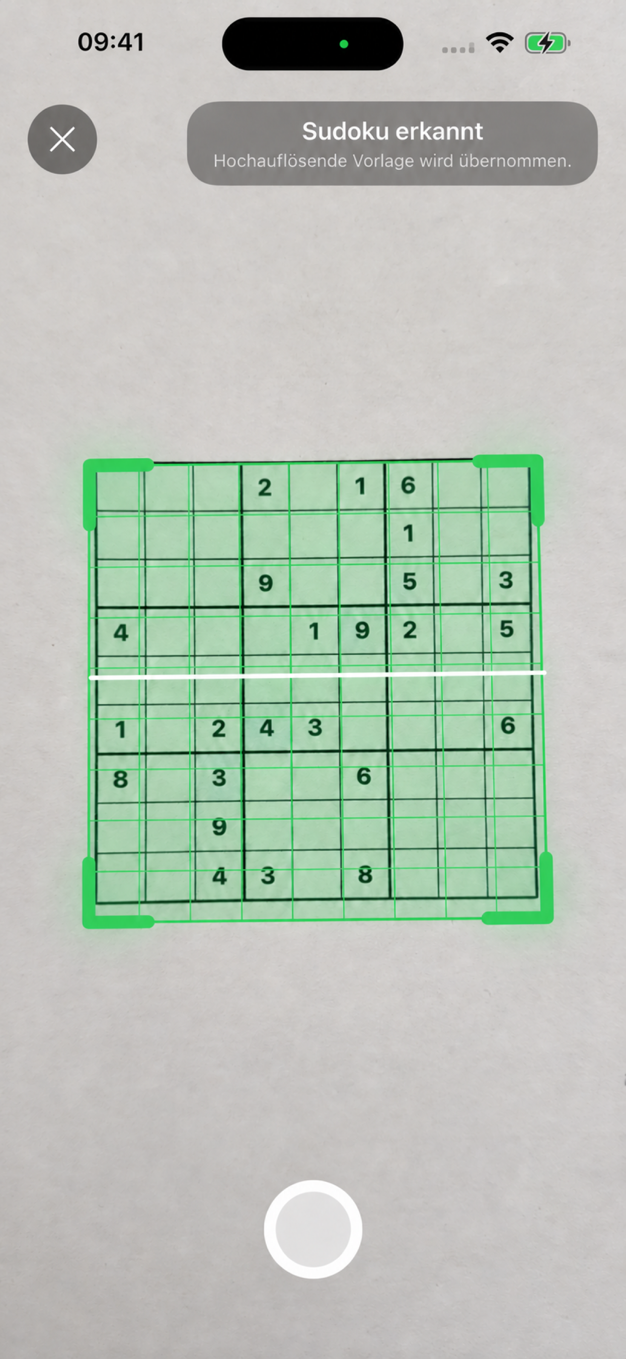 Live-Kamera mit erkanntem Sudoku und grün markiertem Raster